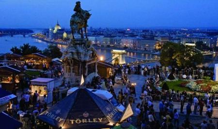 Festival del Vino de Budapest en el Palacio Real de Buda