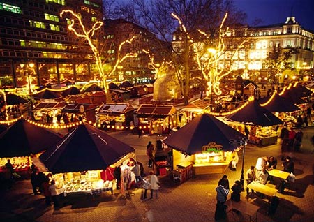 Feria de Navidad en la Plaza Vörösmarty