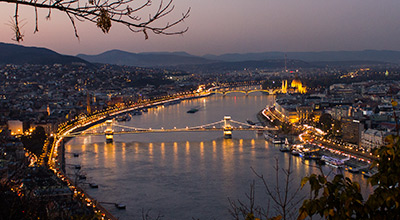 Vistas de Budapest desde la colina Gellért